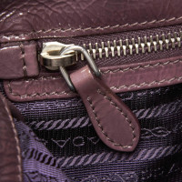Prada Tote Bag aus Leder in Violett