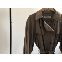 Yves Saint Laurent Jacke/Mantel aus Baumwolle in Beige