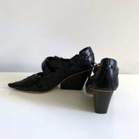 Céline Pumps/Peeptoes Leather in Black
