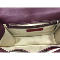 Valentino Garavani Lock in Pelle in Bordeaux