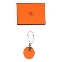 Hermès Pendant Leather in Orange