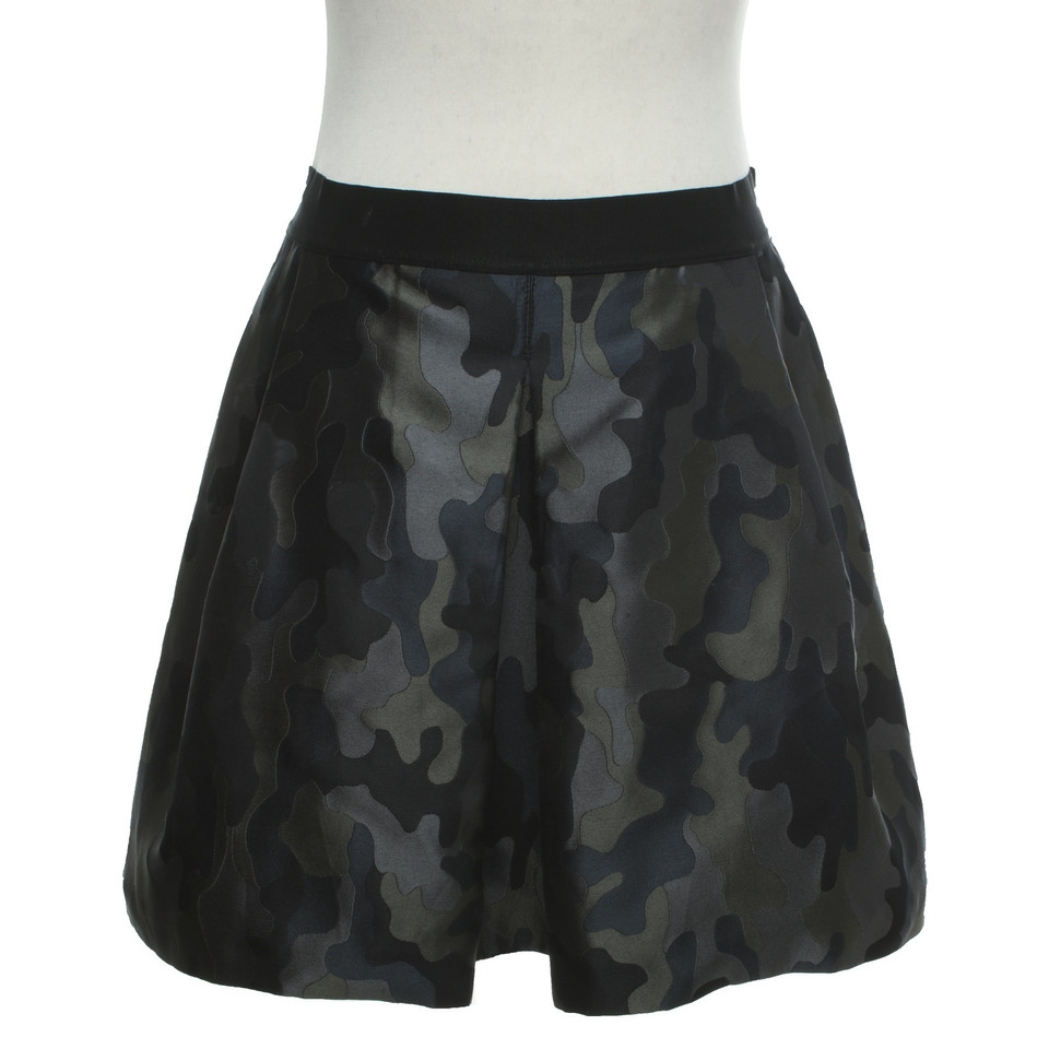 Pinko Rock mit Camouflage Muster 