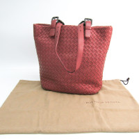 Bottega Veneta Tote Bag aus Leder in Rot