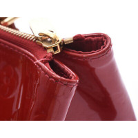 Louis Vuitton Rosewood Avenue Patent leather in Pink