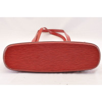 Louis Vuitton Lussac Leer in Rood