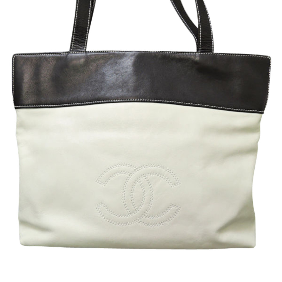 Chanel Tote bag Leather in White