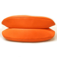 Hermès Umhängetasche aus Leder in Orange