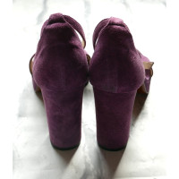 Prada Sandalen aus Wildleder in Violett