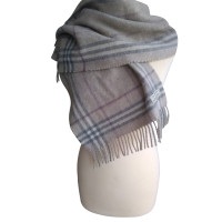 Burberry Scarf in wool / cashmere