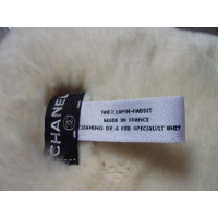Chanel Scarf/Shawl Fur in White
