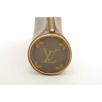Louis Vuitton Trousse ronde