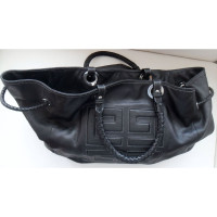 Givenchy Shopper Leer in Zwart