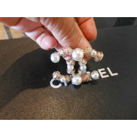 Chanel Spilla in Placcato argento in Argenteo
