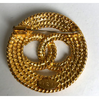 Chanel Brooch Gilded in Gold