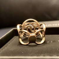 Chanel Ring in Goud