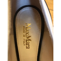 Max Mara Pumps/Peeptoes Leather
