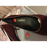 Ballin Sandals Suede in Bordeaux