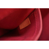 Louis Vuitton Handtas Lakleer in Roze