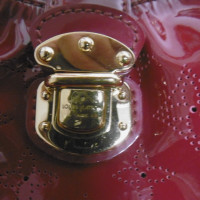 Louis Vuitton Mahina Patent leather in Fuchsia