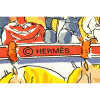 Hermès Scarf/Shawl Silk in Beige