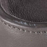 Yves Saint Laurent Shoulder bag Leather in Grey