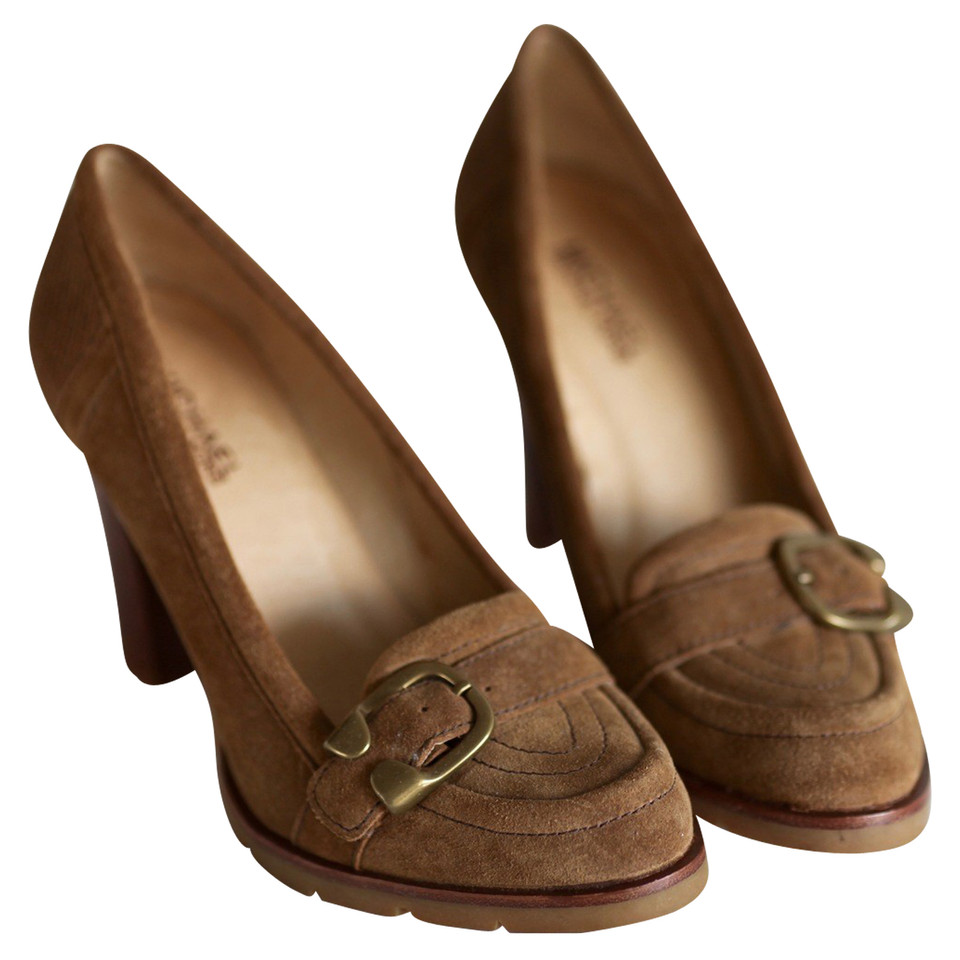 Michael Kors pumps made of suede
