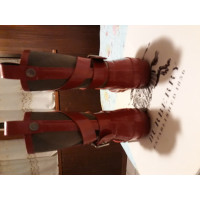 Burberry Stiefeletten in Rot