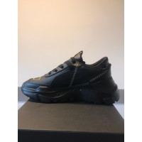 Versace Trainers Leather in Black