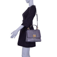 Dolce & Gabbana Handtasche aus Leder in Grau