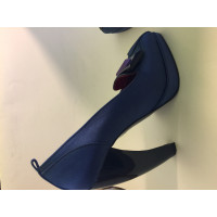 Les Copains Pumps/Peeptoes aus Seide in Blau