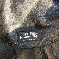 Thes & Thes Jacke/Mantel aus Pelz in Schwarz