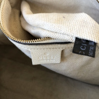 Gucci Soho Bag aus Leder in Creme