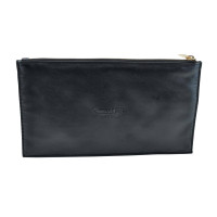 Chanel Clutch aus Leder in Schwarz