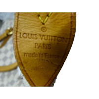 Louis Vuitton Totally in Tela in Bianco