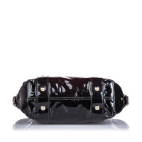 Gucci Handtasche aus Lackleder in Schwarz