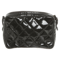 Chanel Shoulder bag Patent leather in Black