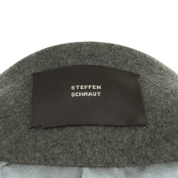 Steffen Schraut Coat in grijs