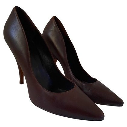 Moschino Cheap And Chic Pumps/Peeptoes Leer in Bruin