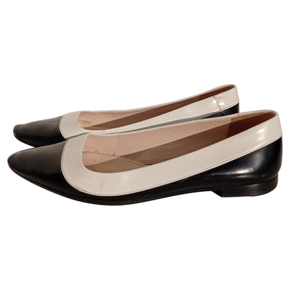 Prada Slipper/Ballerinas aus Leder