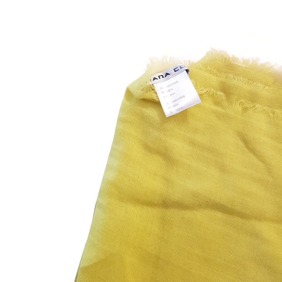 Liviana Conti Knitwear in Yellow