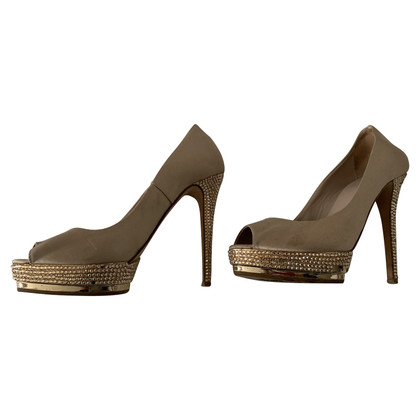 Le Silla  Pumps/Peeptoes in Gold
