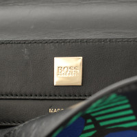 Hugo Boss Handtasche aus Leder