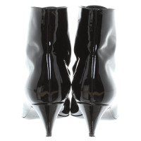 Saint Laurent Stiefeletten aus schwarzem Lackleder
