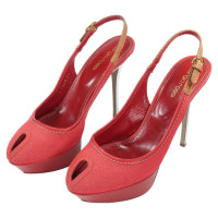 Sergio Rossi Pumps/Peeptoes aus Canvas in Rot