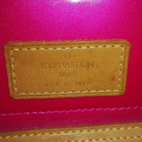 Louis Vuitton Reade PM in Pelle verniciata in Rosa