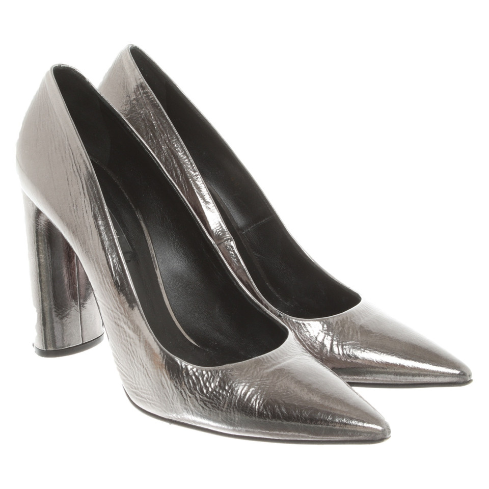 Casadei Pumps/Peeptoes aus Leder in Silbern