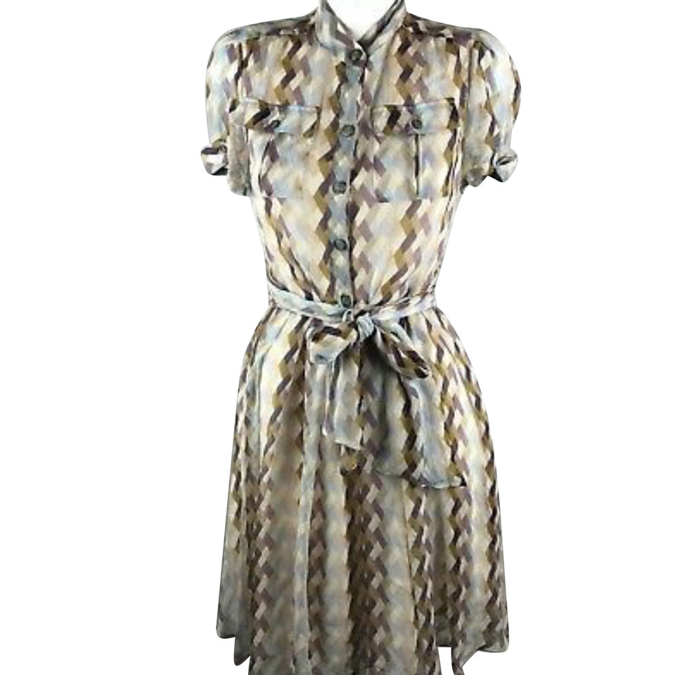 Diane Von Furstenberg Kleid aus Seide in Beige