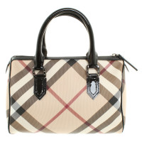 Burberry Bag with Nova check pattern