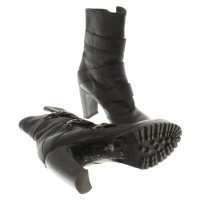 Marc Cain Boots in Black