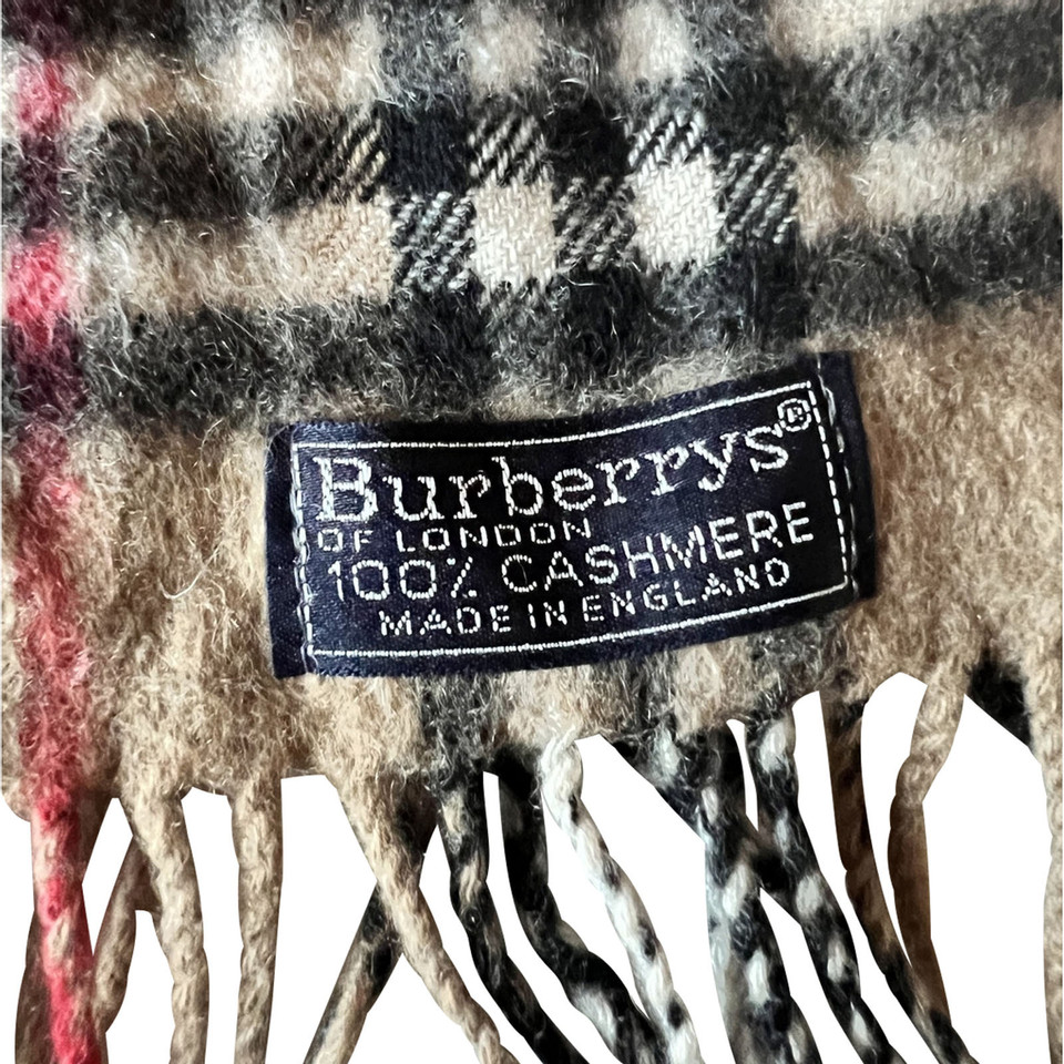 Burberry Scarf/Shawl Cashmere
